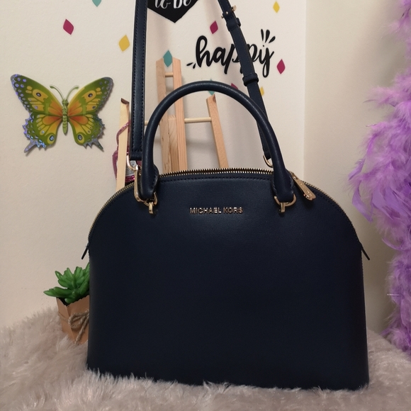 Michael Kors Bag - Picture 2 of 4